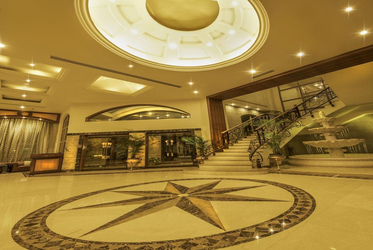 Ira By Orchid Mumbai T-2 International Airport Hotel Exterior foto